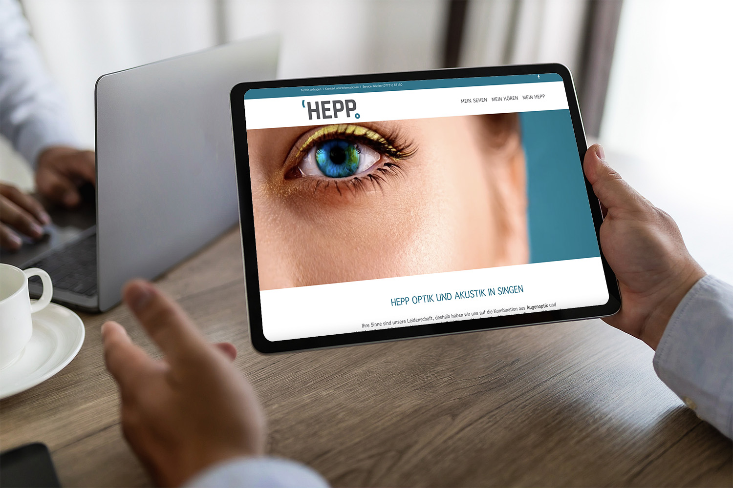HEPP Webseite auf einem Tablet